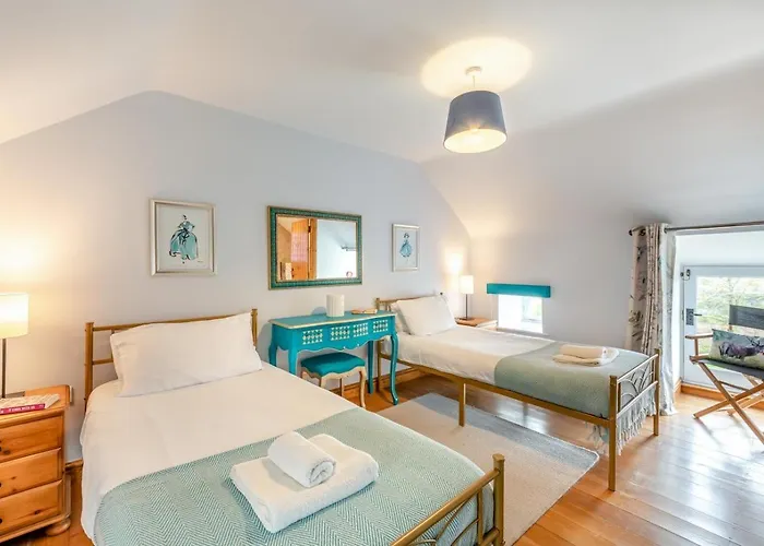 4 Bed In Easington Oc-b29242 *